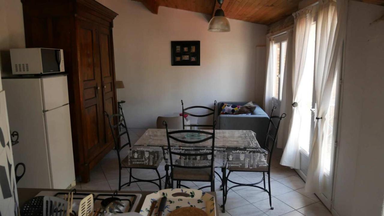 Ferienwohnung Mas Maurane - Les Lavandes Aux Portes D'Arles Tarascon Exterior foto