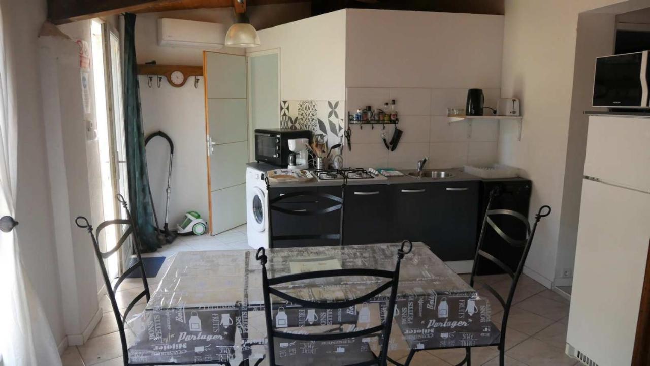Ferienwohnung Mas Maurane - Les Lavandes Aux Portes D'Arles Tarascon Exterior foto