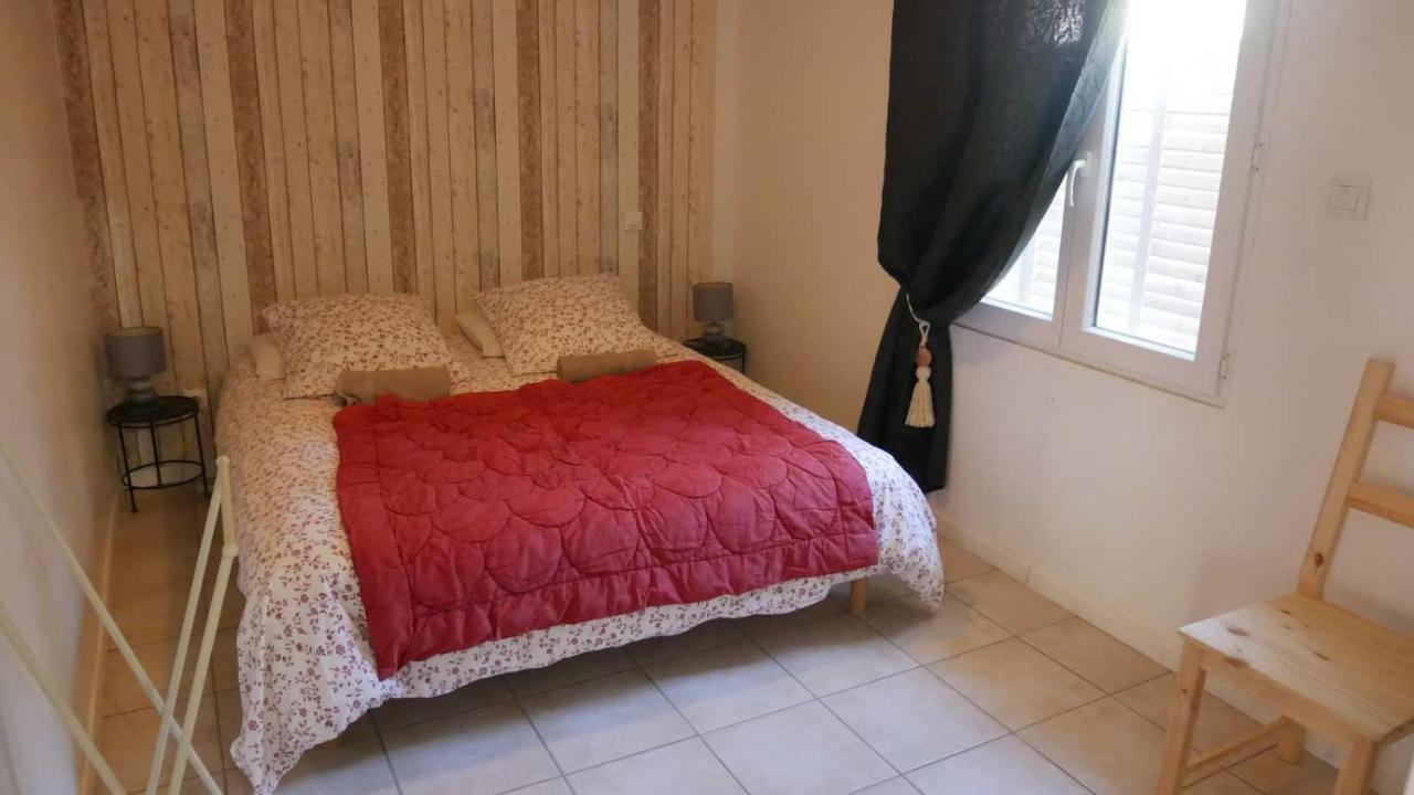 Ferienwohnung Mas Maurane - Les Lavandes Aux Portes D'Arles Tarascon Exterior foto