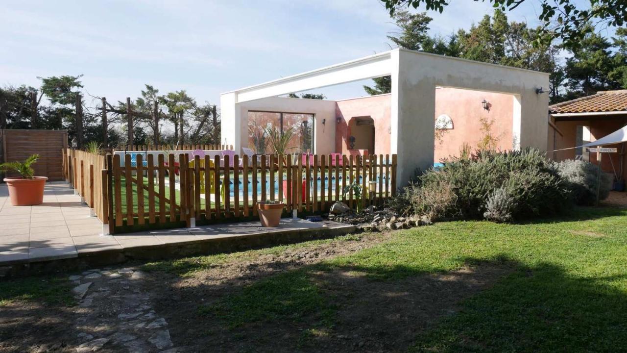 Ferienwohnung Mas Maurane - Les Lavandes Aux Portes D'Arles Tarascon Exterior foto